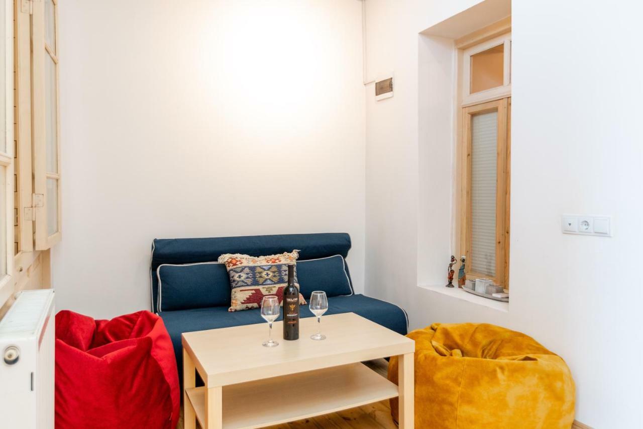 Nina' Cozy Apartment Tbilisi Esterno foto